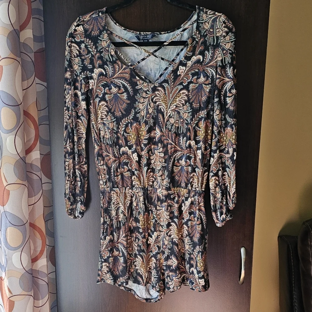 American Eagle Outfitters Long Sleeve Romper